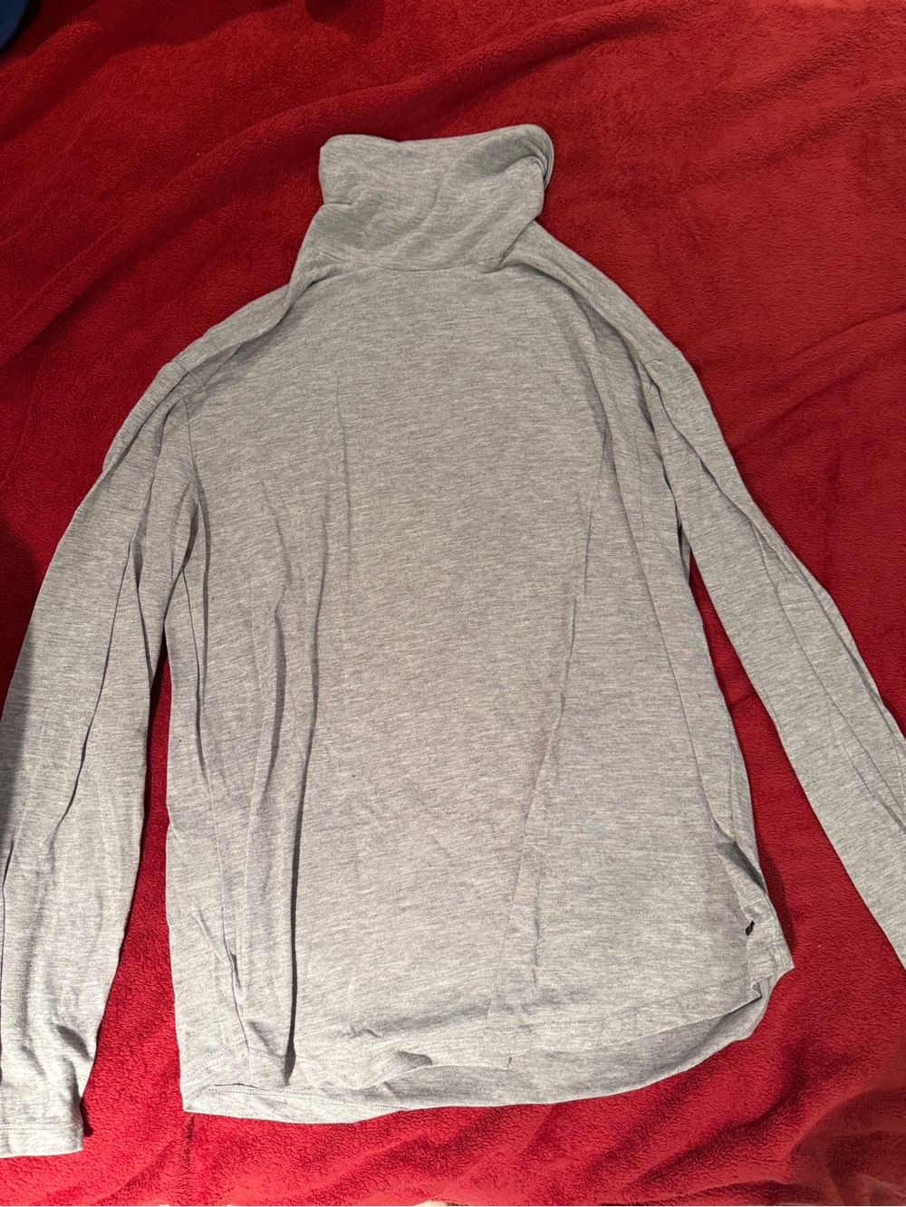 Roots Women's Light Gray Turtleneck Long Sleeve Top